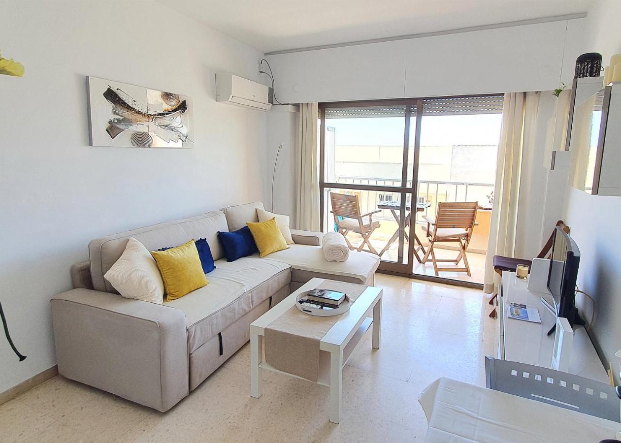Beachfront Studio Apartment Μαρμπέλλα Εξωτερικό φωτογραφία